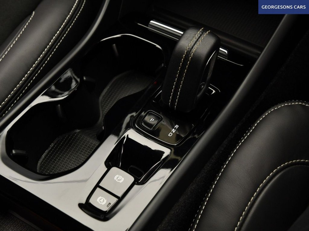 Used Volvo XC40 2021 for sale - 77451607: Photo 25