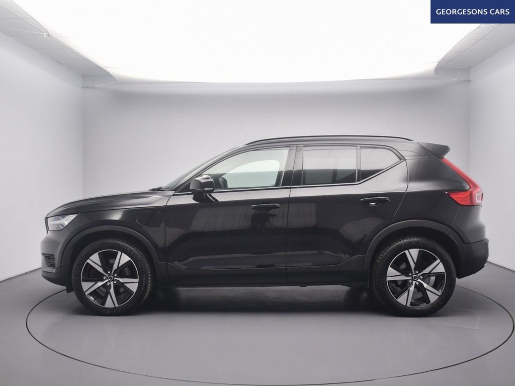 Used Volvo XC40 2021 for sale - 77451607: Photo 3