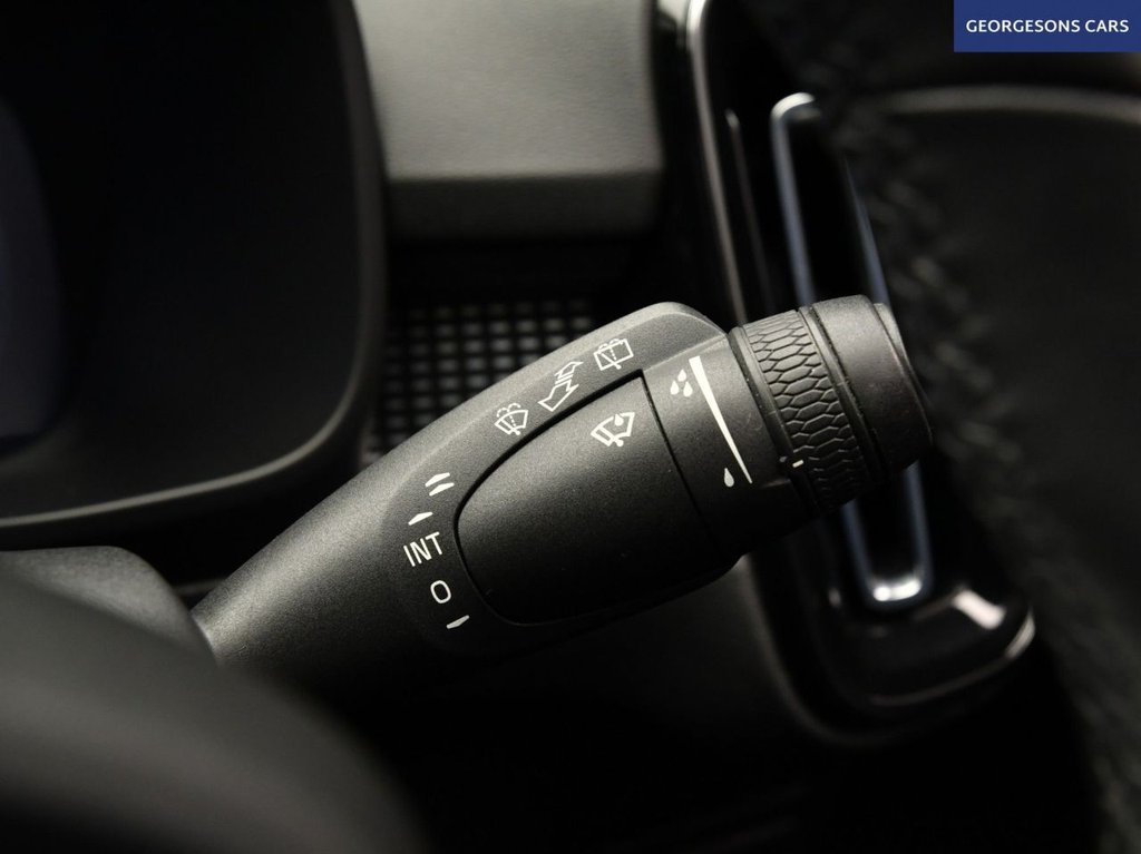 Used Volvo XC40 2021 for sale - 77451607: Photo 34