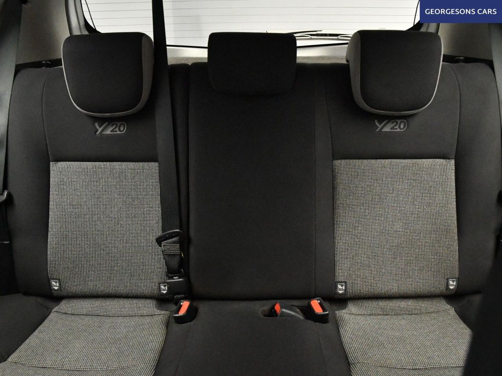 Used Toyota Yaris 2020 for sale - 78199984: Photo 15