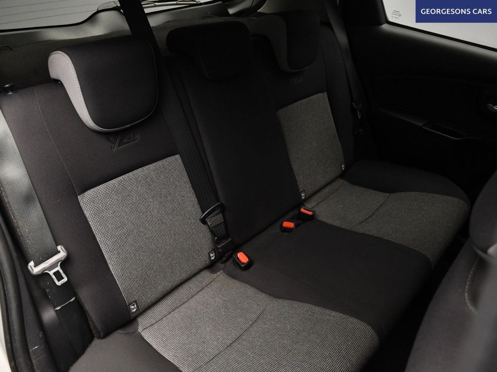 Used Toyota Yaris 2020 for sale - 78199984: Photo 19