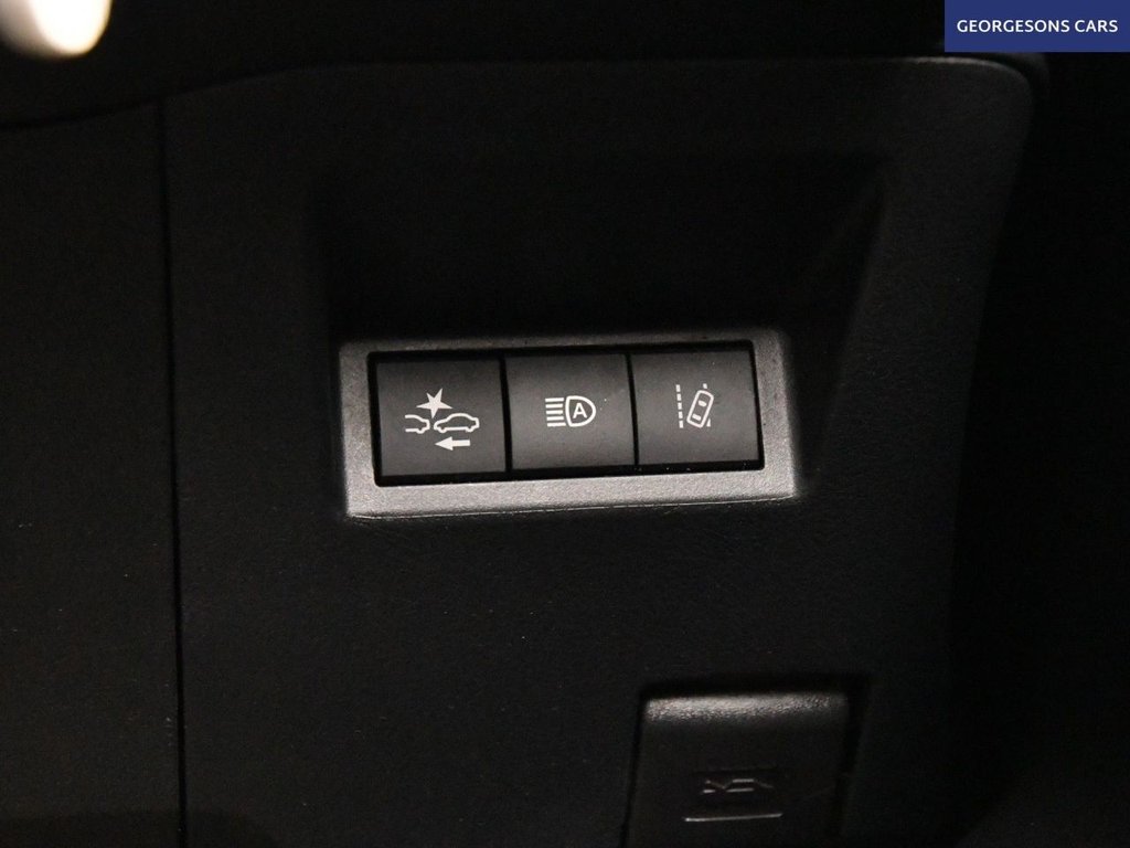 Used Toyota Yaris 2020 for sale - 78199984: Photo 29