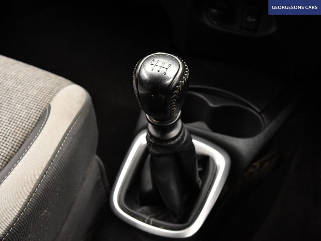 Used Toyota Yaris 2020 for sale - 78199984: Photo 30