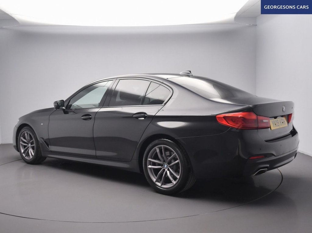 Used BMW 5 Series 2019 for sale - 77048723: Photo 2