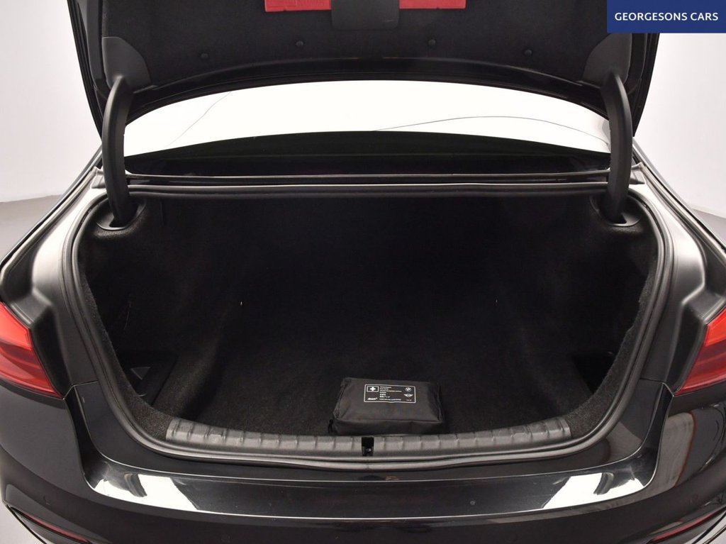 Used BMW 5 Series 2019 for sale - 77048723: Photo 9