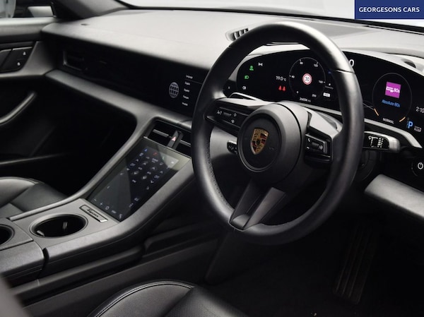 Used Porsche Taycan 2021 for sale - 76009781: Photo 12