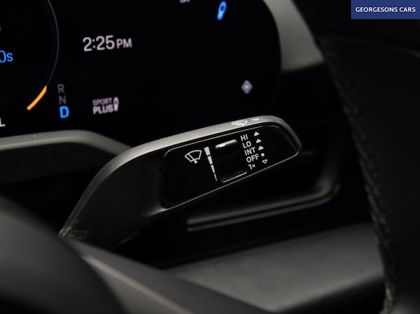 Used Porsche Taycan 2021 for sale - 76009781: Photo 35