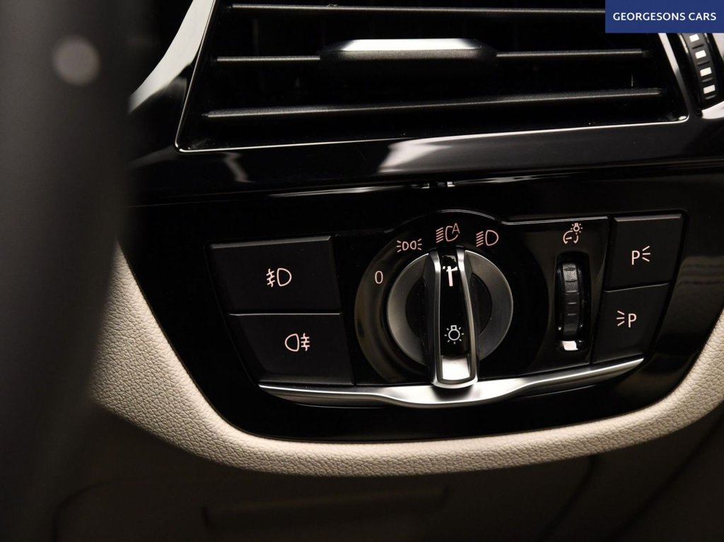 Used BMW 5 Series 2019 for sale - 77421800: Photo 41