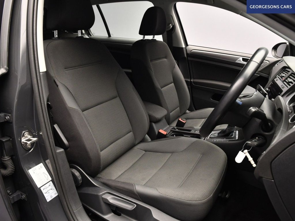 Used Volkswagen Golf 2020 for sale - 77212051: Photo 13