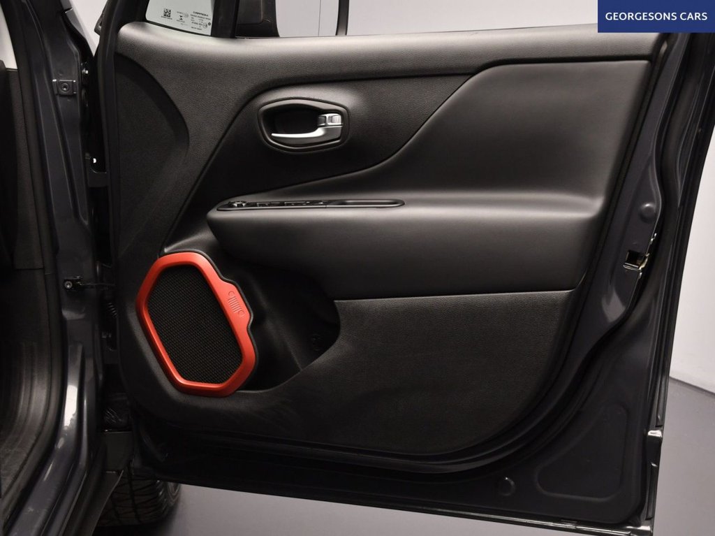 Used Jeep Renegade 2022 for sale - 77583089: Photo 19