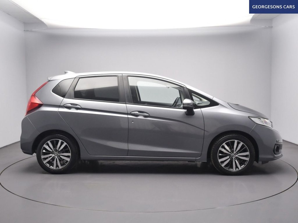 Used Honda Jazz 2019 for sale - 78068908: Photo 6