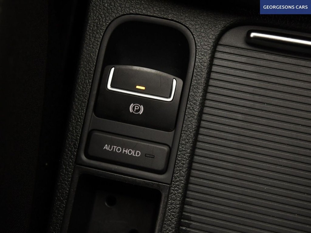 Used Volkswagen Sharan 2021 for sale - 76617311: Photo 24