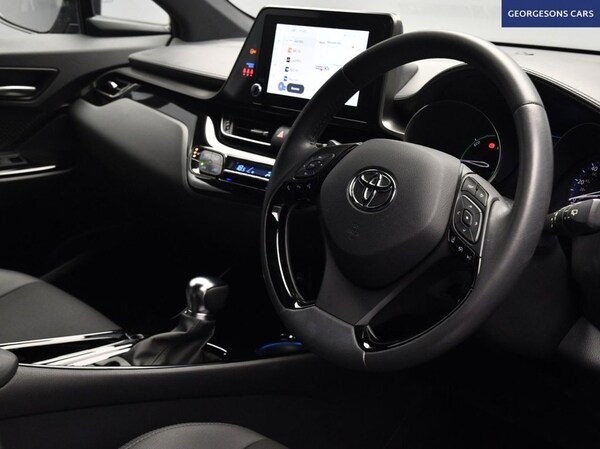 Used Toyota C-HR 2022 for sale - 76132112: Photo 11
