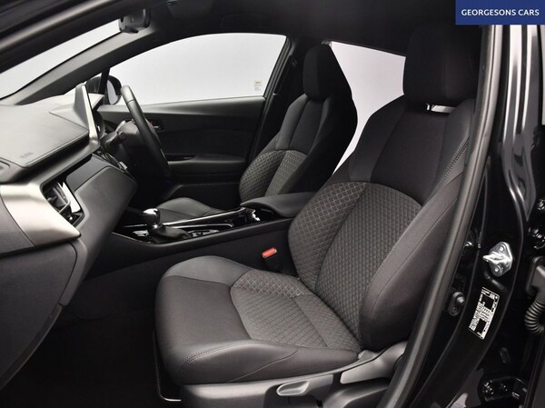 Used Toyota C-HR 2022 for sale - 76132112: Photo 17