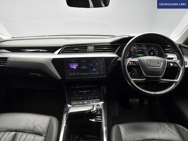 Used Audi e-tron 2021 for sale - 76202521: Photo 13