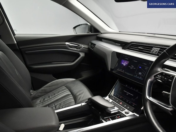 Used Audi e-tron 2021 for sale - 76202521: Photo 21