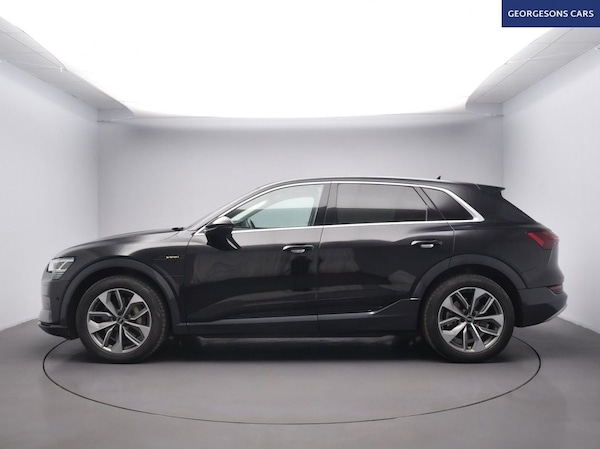 Used Audi e-tron 2021 for sale - 76202521: Photo 3