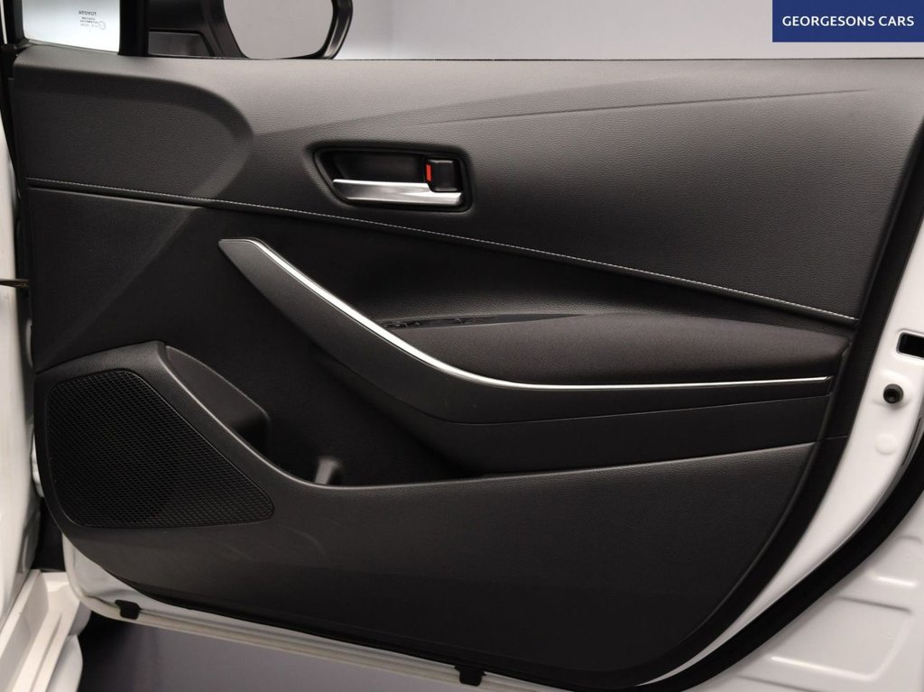 Used Toyota Corolla 2020 for sale - 77188001: Photo 18