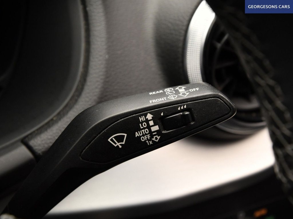 Used Audi Q2 2022 for sale - 77121654: Photo 35