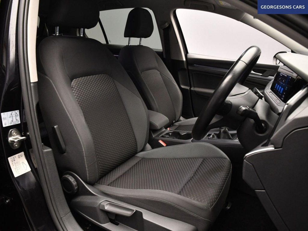 Used Volkswagen Golf 2022 for sale - 76973335: Photo 14