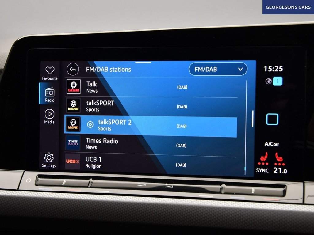 Used Volkswagen Golf 2022 for sale - 76973335: Photo 29