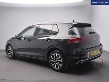 Used Volkswagen Golf 2022 for sale - 76973335: Photo