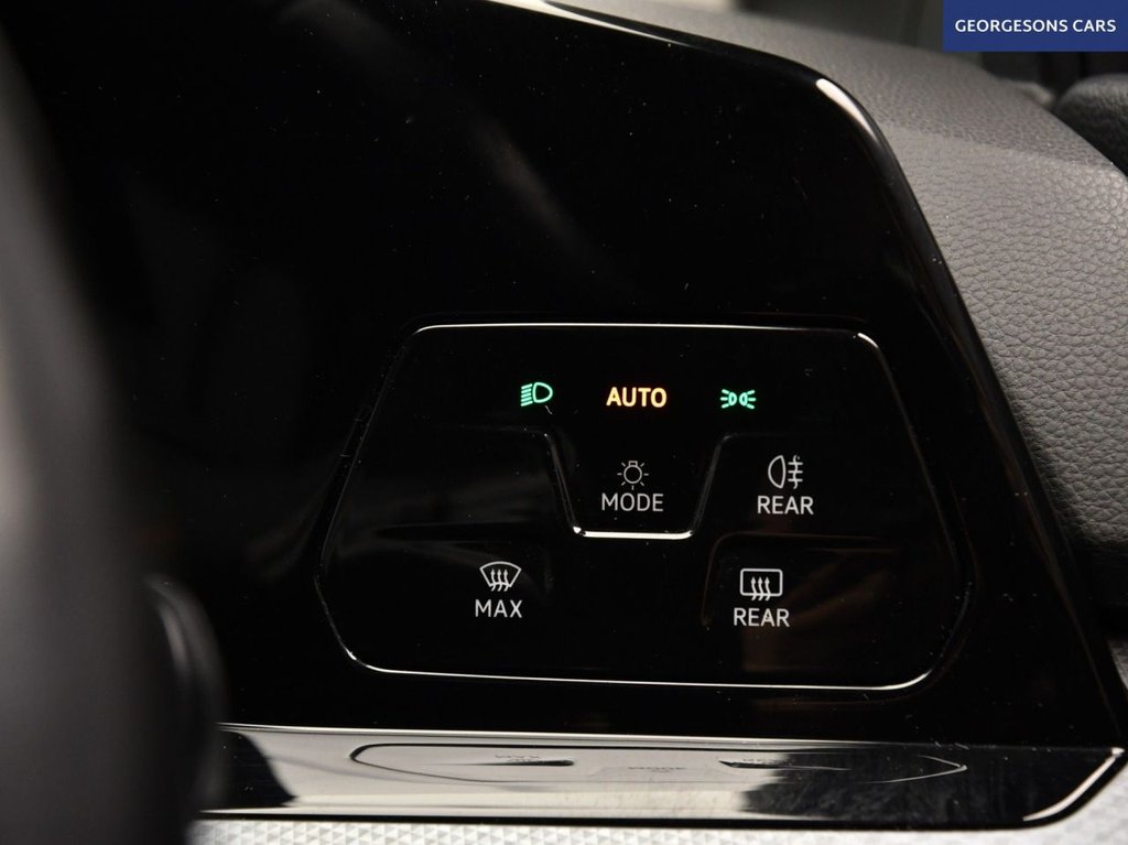 Used Volkswagen Golf 2022 for sale - 76973335: Photo 36