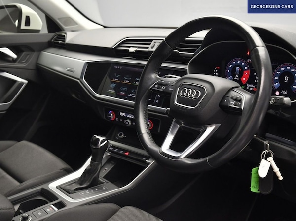 Used Audi Q3 2020 for sale - 76147350: Photo 13