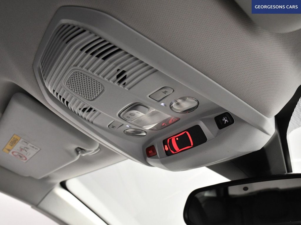 Used Peugeot 5008 2020 for sale - 77048820: Photo 37