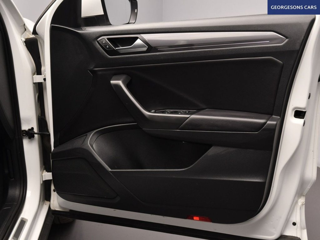 Used Volkswagen T-Roc 2020 for sale - 76469914: Photo 19