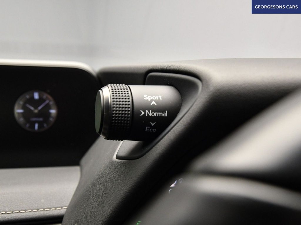 Used Lexus UX 2019 for sale - 77038051: Photo 25