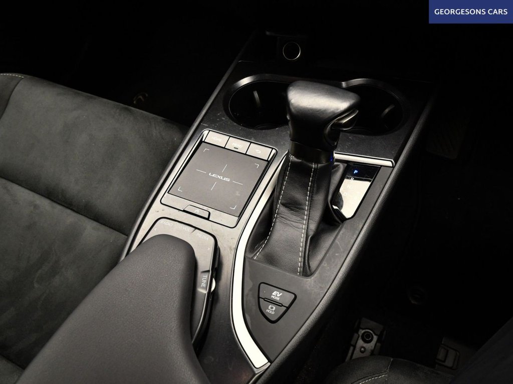 Used Lexus UX 2019 for sale - 77038051: Photo 31