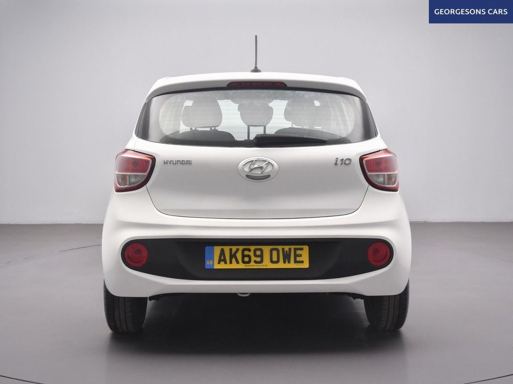 Used Hyundai i10 2019 for sale - 76535411: Photo 8