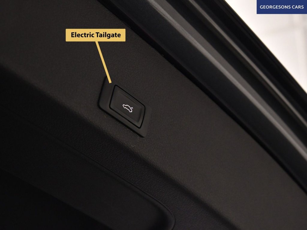 Used Audi Q8 e-tron 2023 for sale - 77593856: Photo 10