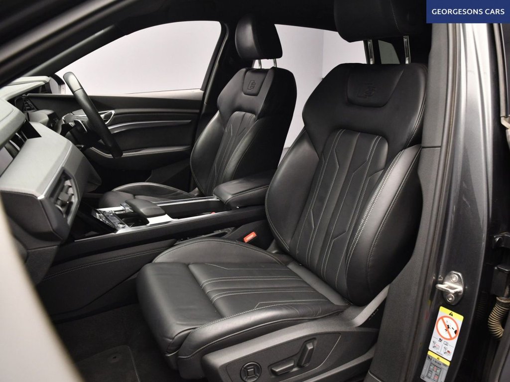 Used Audi Q8 e-tron 2023 for sale - 77593856: Photo 17