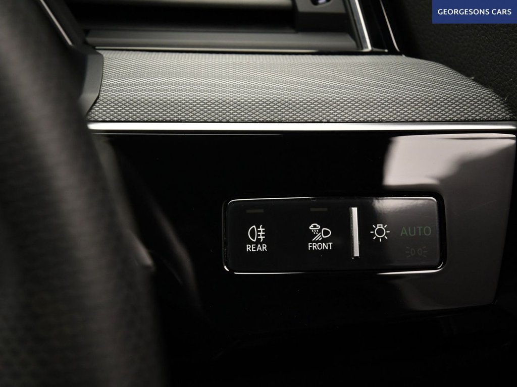 Used Audi Q8 e-tron 2023 for sale - 77593856: Photo 43