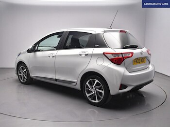 Used Toyota Yaris 2020 for sale - 78468749: Photo
