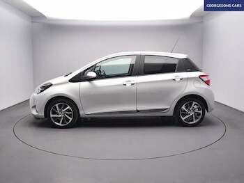 Used Toyota Yaris 2020 for sale - 78468749: Photo