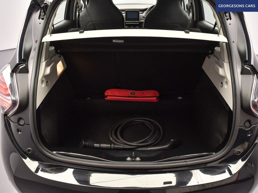 Used Renault Zoe 2021 for sale - 77327680: Photo 9