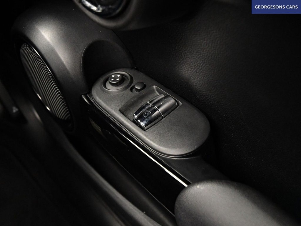 Used MINI Hatch 2019 for sale - 78180845: Photo 24