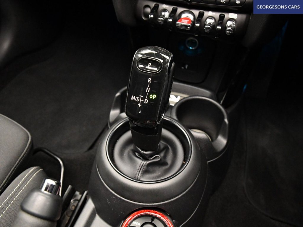 Used MINI Hatch 2019 for sale - 78180845: Photo 27