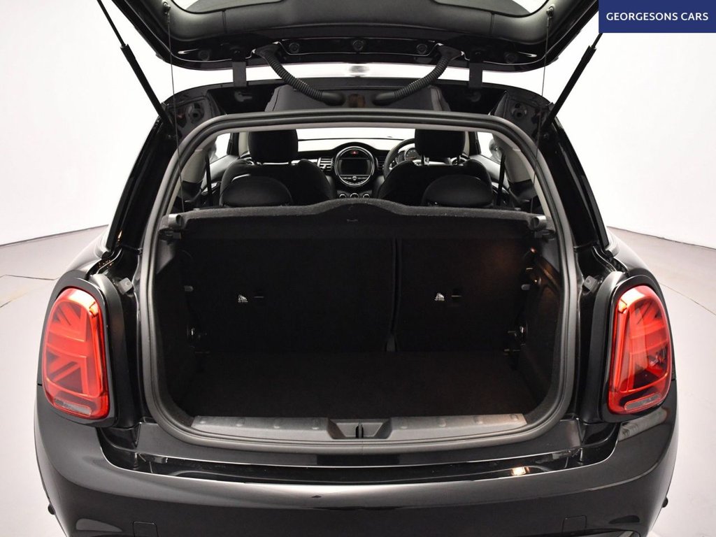 Used MINI Hatch 2019 for sale - 78180845: Photo 9