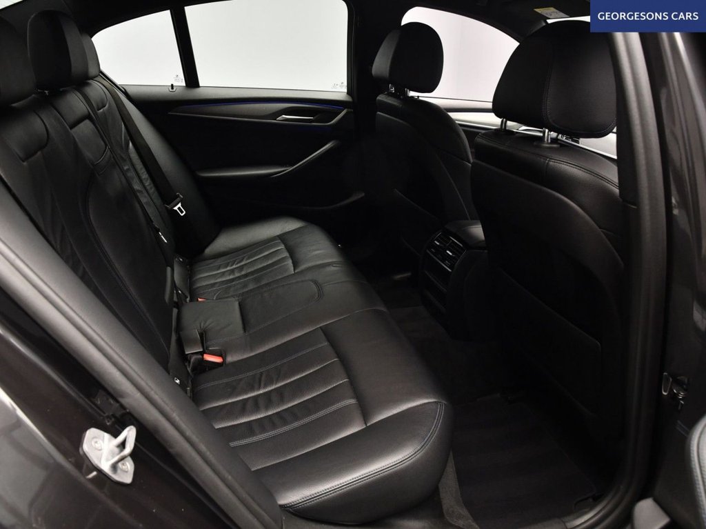 Used BMW 5 Series 2018 for sale - 77088950: Photo 17