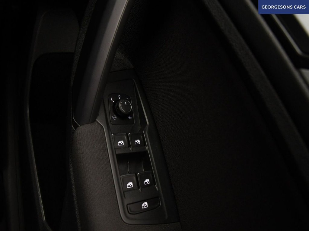 Used Volkswagen Tiguan 2018 for sale - 77407857: Photo 35