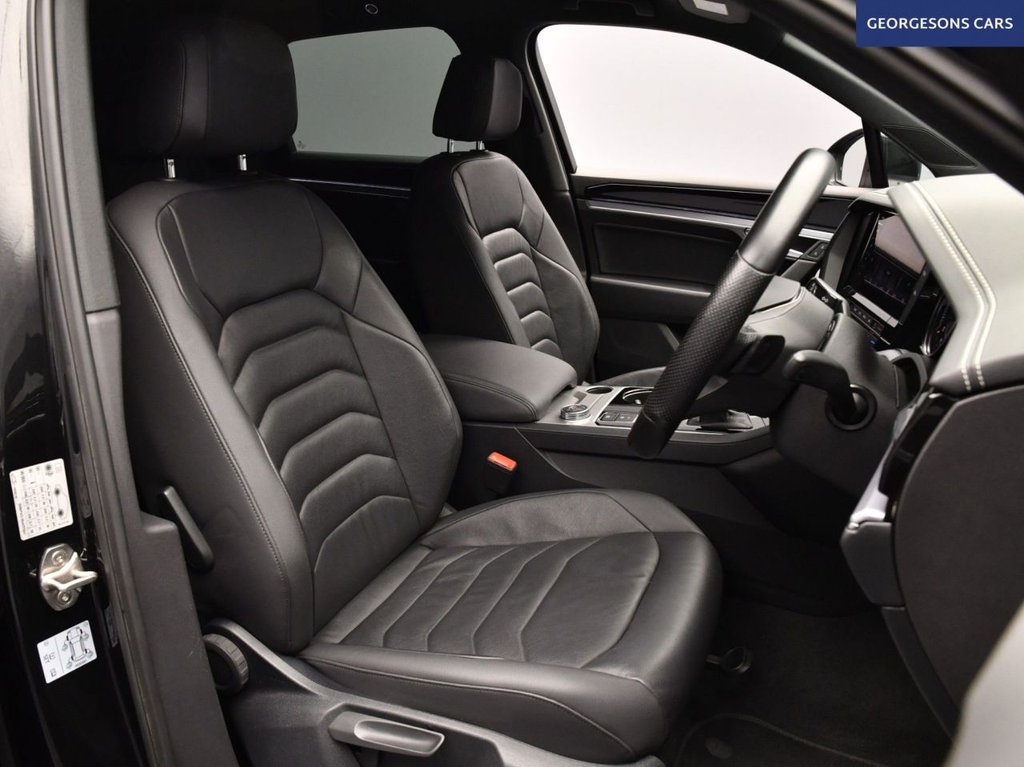 Used Volkswagen Touareg 2023 for sale - 78016879: Photo 15