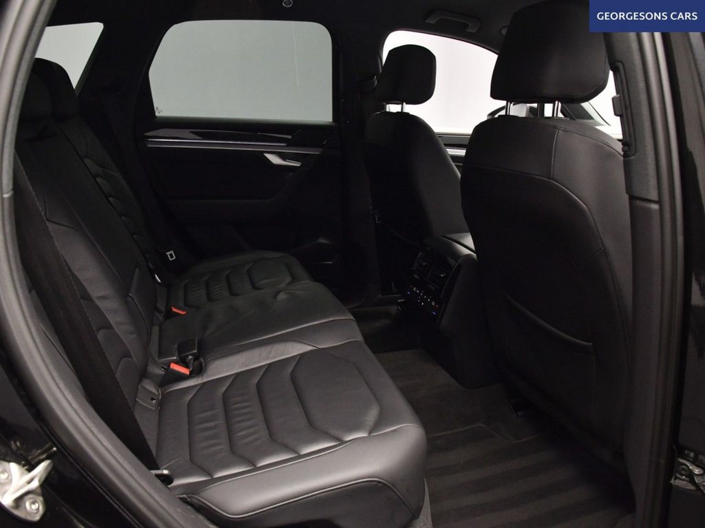 Used Volkswagen Touareg 2023 for sale - 78016879: Photo 17