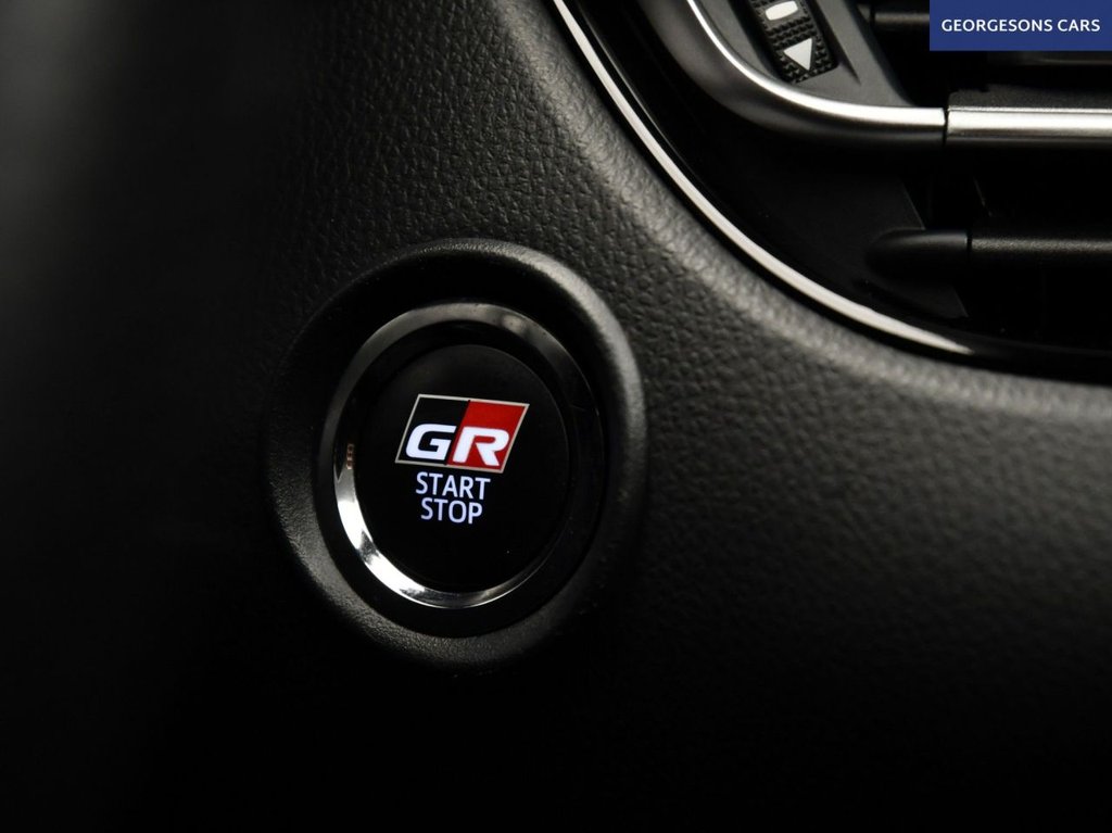 Used Toyota C-HR 2023 for sale - 77936330: Photo 36