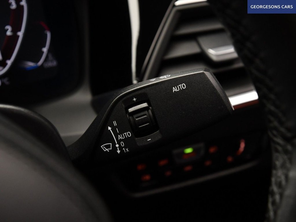 Used BMW 3 Series 2019 for sale - 76710756: Photo 37