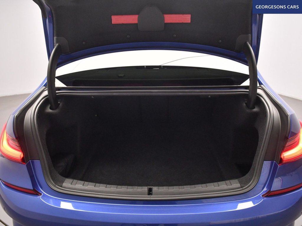 Used BMW 3 Series 2019 for sale - 76710756: Photo 9