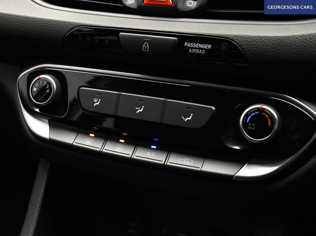 Used Hyundai i30 2018 for sale - 77161552: Photo 20